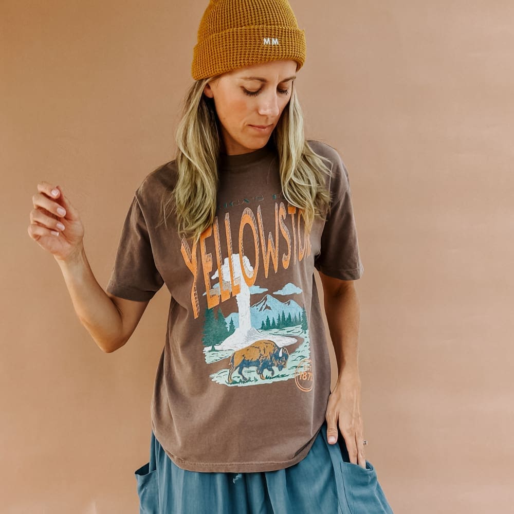 Yellowstone Heritage National Parks Tee NEW