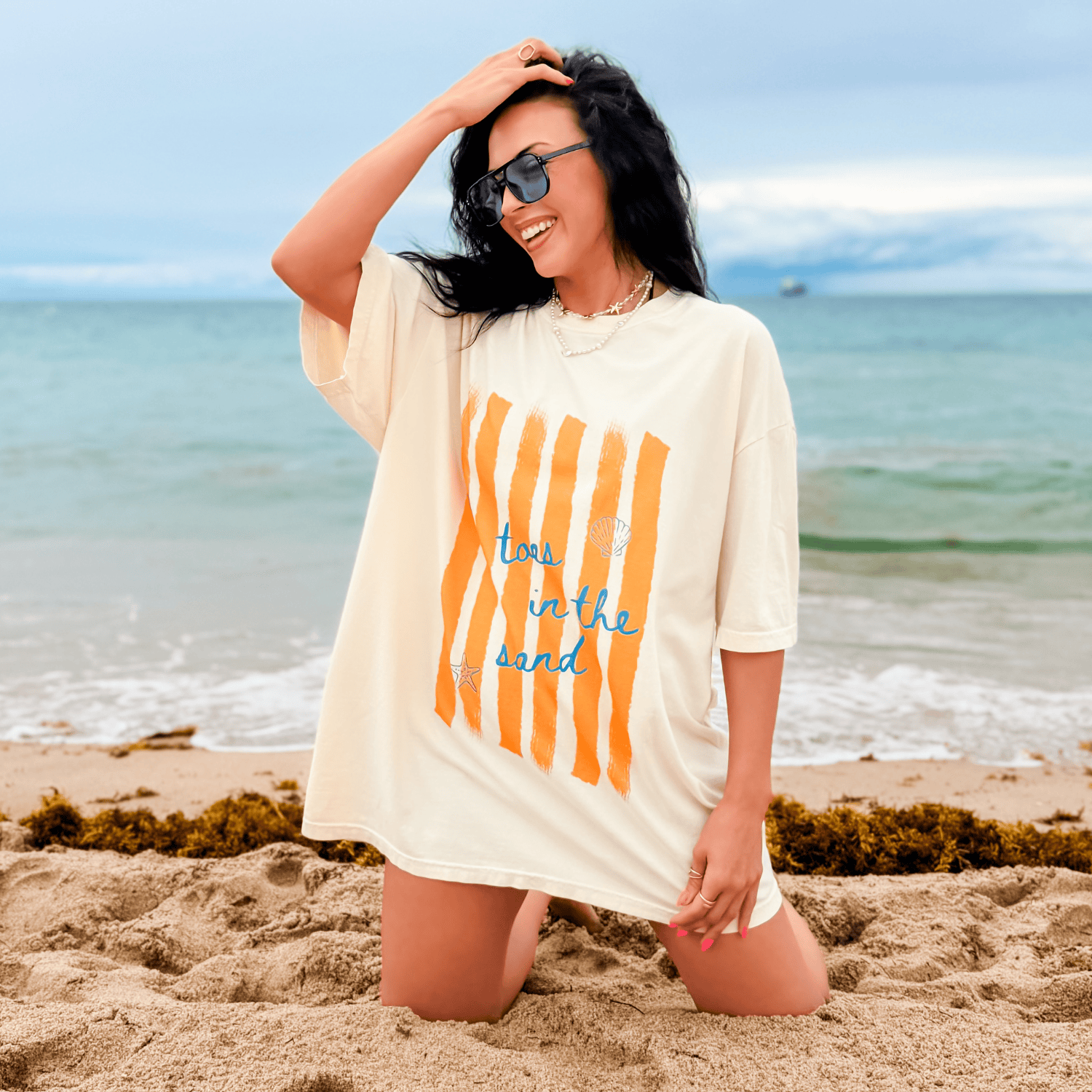 model wearing Toes In The Sand Tee