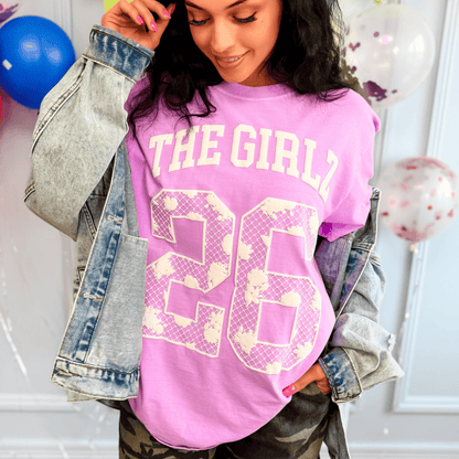 model wearing the girlz 26 puff tee
